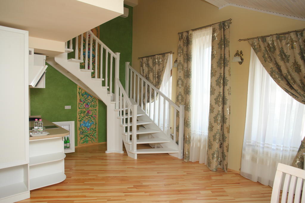 Fontush Boutique Hotel Ivano-Frankivszk Szoba fotó