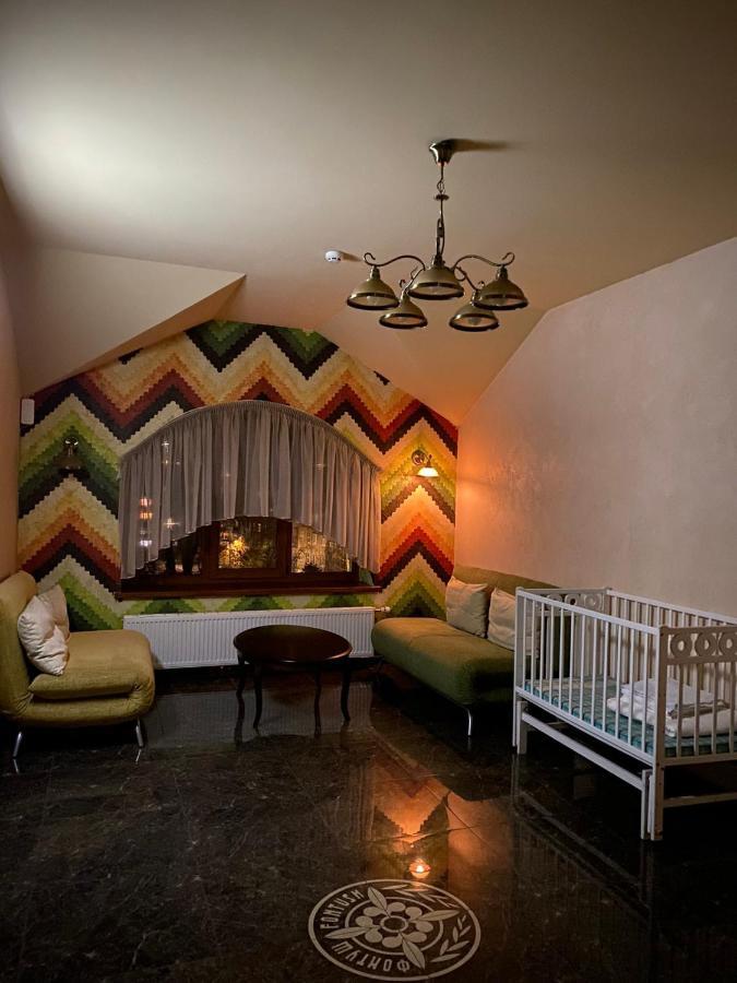 Fontush Boutique Hotel Ivano-Frankivszk Kültér fotó