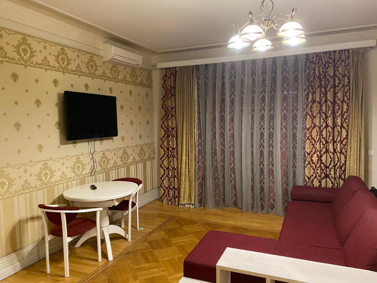 Fontush Boutique Hotel Ivano-Frankivszk Kültér fotó