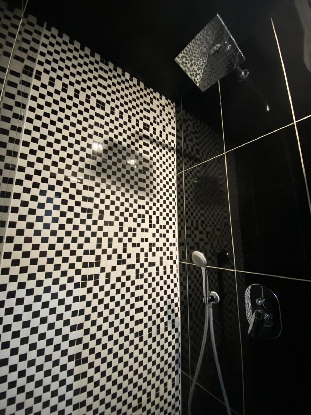 Fontush Boutique Hotel Ivano-Frankivszk Kültér fotó