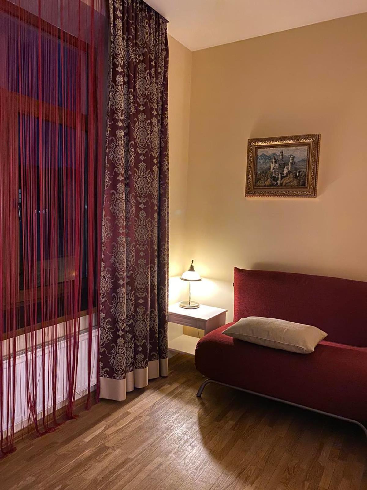 Fontush Boutique Hotel Ivano-Frankivszk Kültér fotó